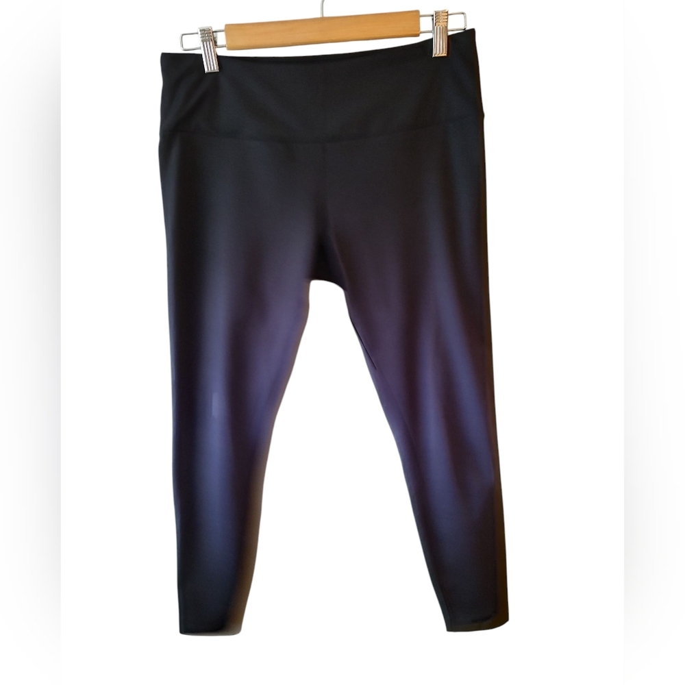 MPG Black and Blue Radiant Ombre Leggings Size Large